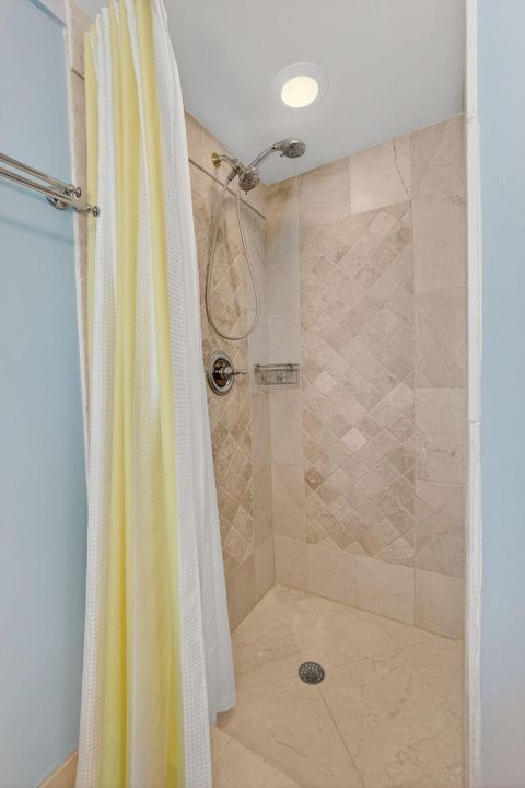 For Sale: $895,000 (3 beds, 3 baths, 2230 Square Feet)