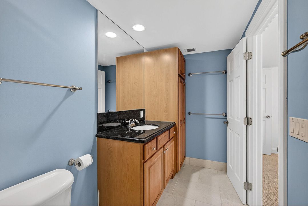 For Sale: $895,000 (3 beds, 3 baths, 2230 Square Feet)