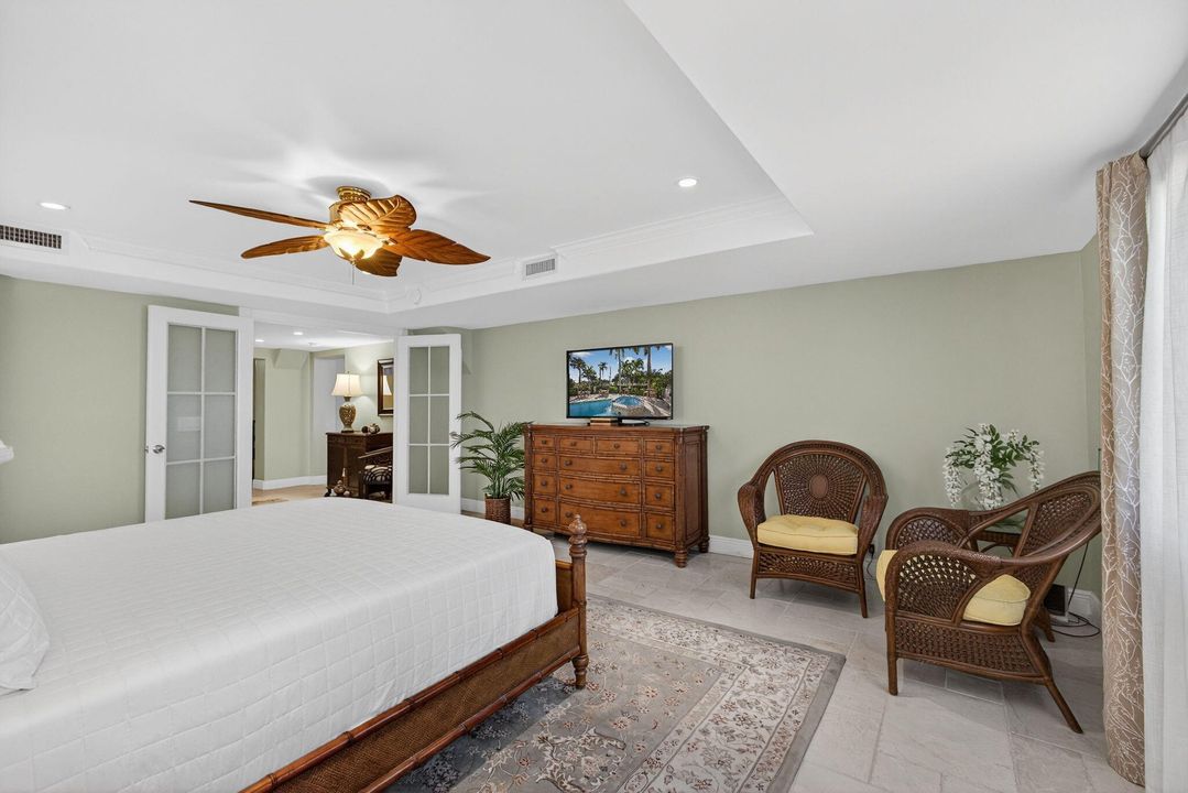 For Sale: $895,000 (3 beds, 3 baths, 2230 Square Feet)