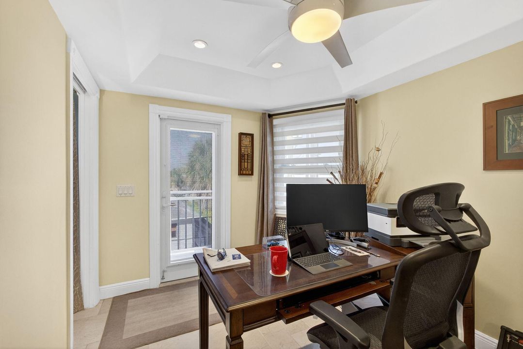 For Sale: $895,000 (3 beds, 3 baths, 2230 Square Feet)