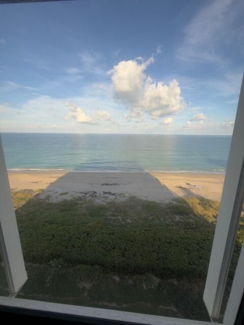 待售: $429,900 (2 贝兹, 2 浴室, 1197 平方英尺)