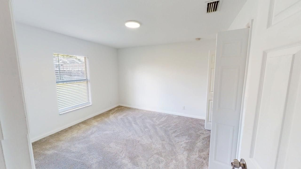 出租: $2,700 (4 贝兹, 2 浴室, 2059 平方英尺)