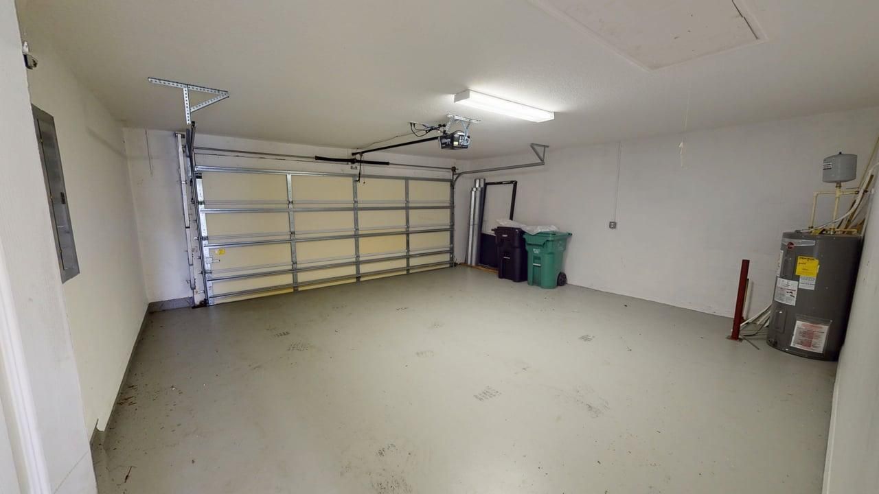 出租: $2,700 (4 贝兹, 2 浴室, 2059 平方英尺)