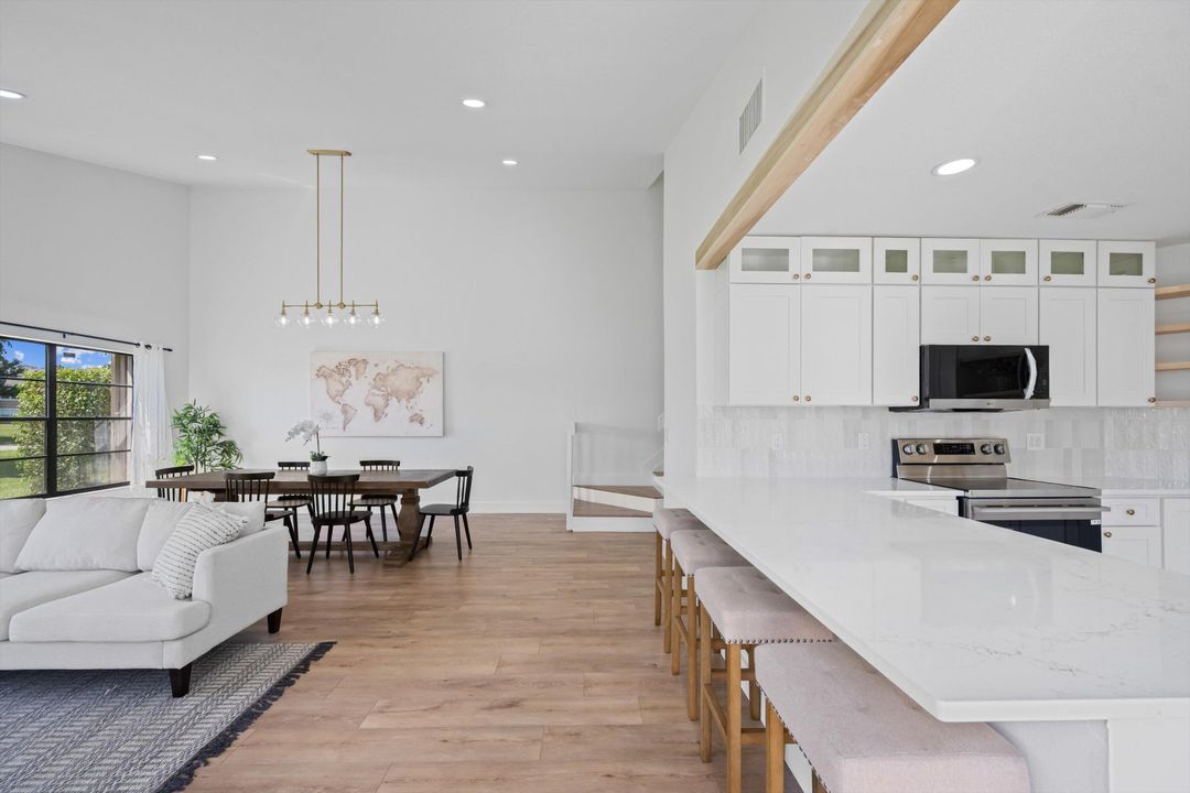 For Rent: $4,000 (3 beds, 2 baths, 1683 Square Feet)