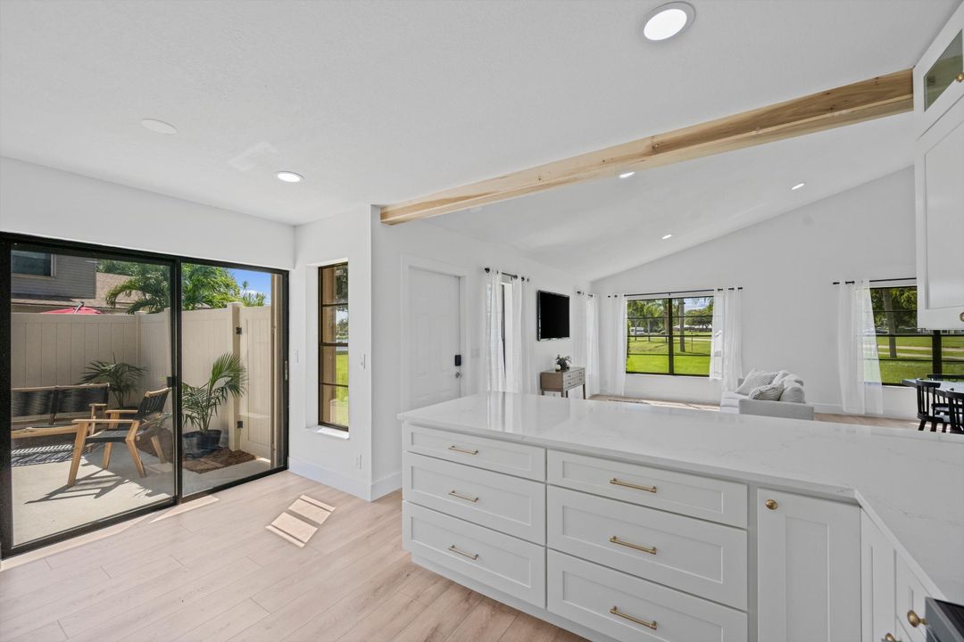 For Rent: $4,000 (3 beds, 2 baths, 1683 Square Feet)