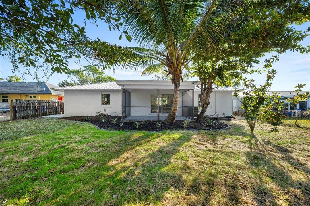 En Venta: $695,000 (3 camas, 2 baños, 1510 Pies cuadrados)