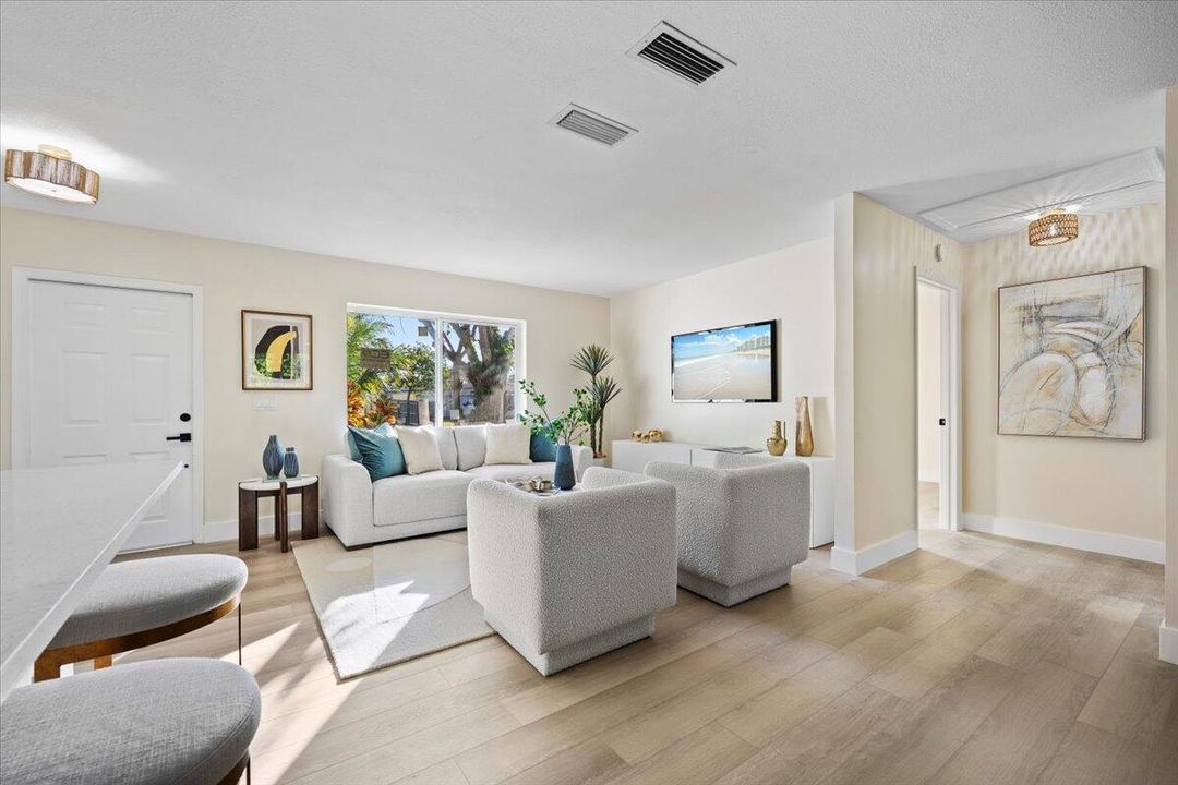 En Venta: $695,000 (3 camas, 2 baños, 1510 Pies cuadrados)