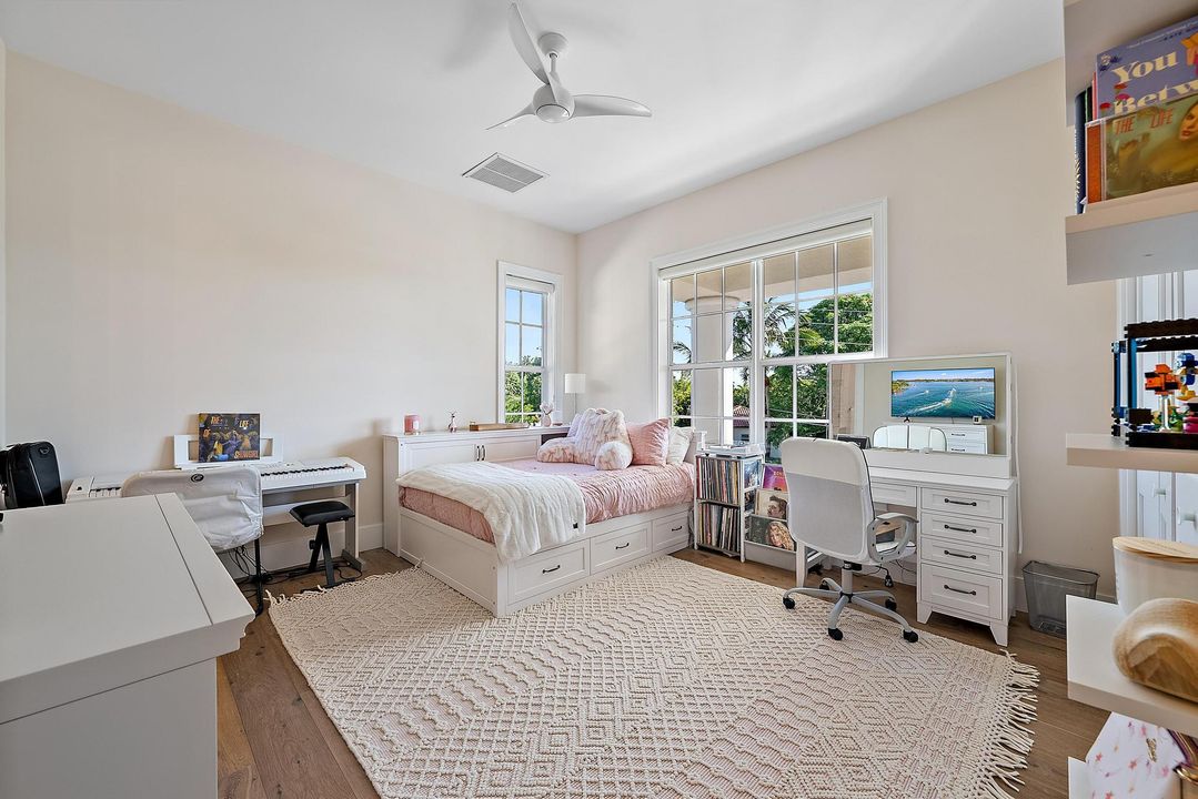 For Sale: $11,500,000 (6 beds, 7 baths, 7903 Square Feet)