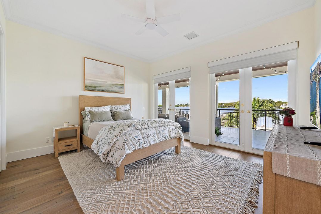 For Sale: $11,500,000 (6 beds, 7 baths, 7903 Square Feet)