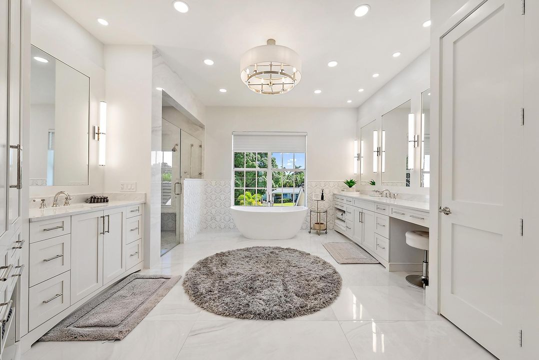 For Sale: $11,500,000 (6 beds, 7 baths, 7903 Square Feet)