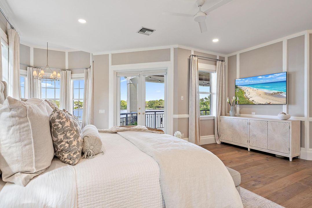 For Sale: $11,500,000 (6 beds, 7 baths, 7903 Square Feet)