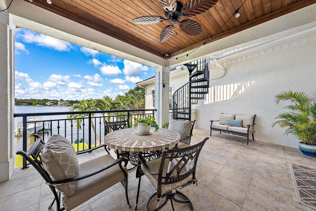 For Sale: $11,500,000 (6 beds, 7 baths, 7903 Square Feet)