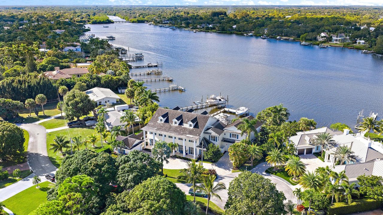 For Sale: $11,500,000 (6 beds, 7 baths, 7903 Square Feet)