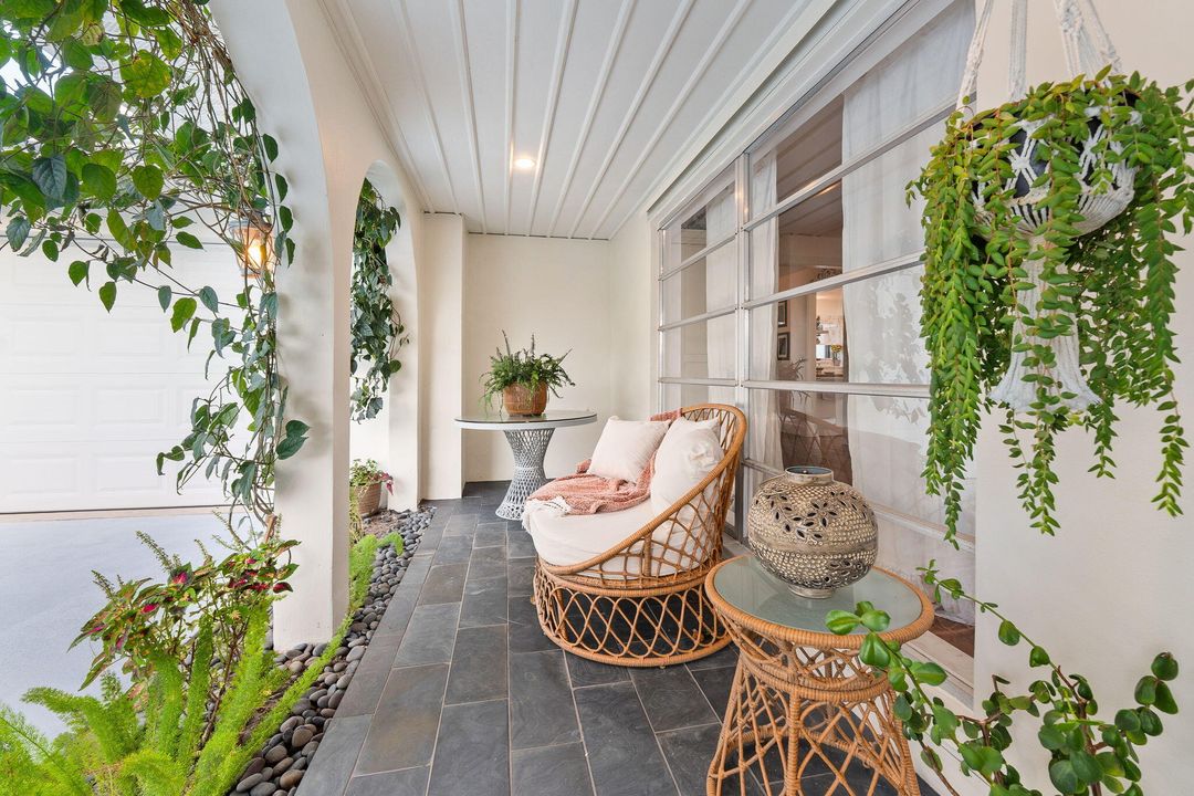 For Sale: $789,900 (4 beds, 3 baths, 2512 Square Feet)