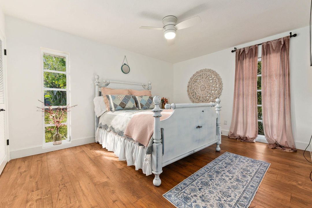 For Sale: $789,900 (4 beds, 3 baths, 2512 Square Feet)