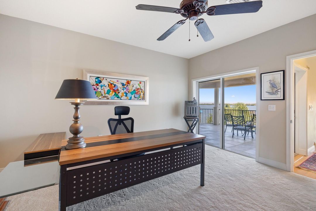 For Sale: $1,835,000 (4 beds, 4 baths, 3400 Square Feet)