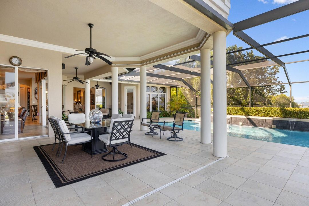 For Sale: $1,835,000 (4 beds, 4 baths, 3400 Square Feet)