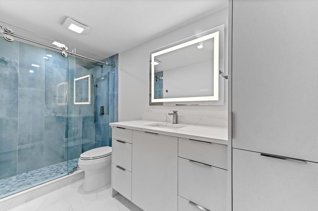 合同活跃: $2,400 (2 贝兹, 2 浴室, 1236 平方英尺)