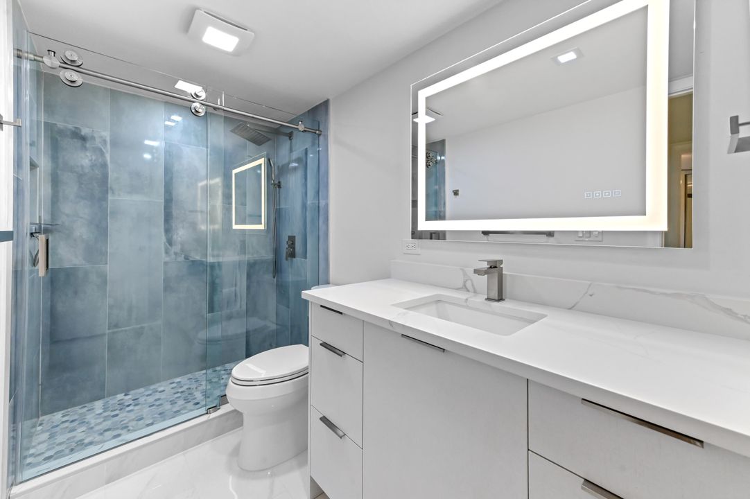 合同活跃: $2,400 (2 贝兹, 2 浴室, 1236 平方英尺)