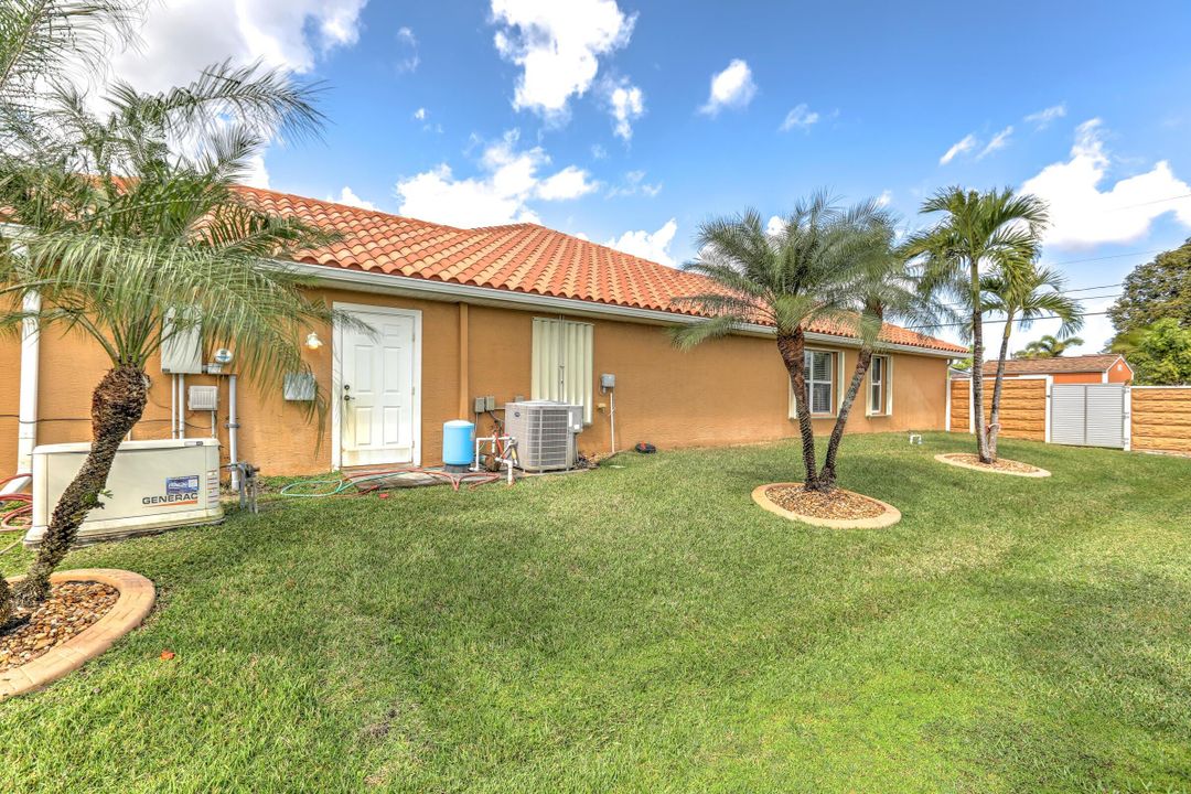 For Sale: $615,000 (4 beds, 2 baths, 2318 Square Feet)