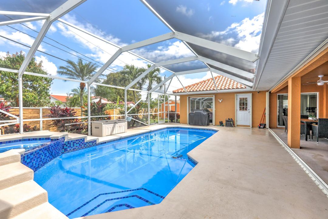 For Sale: $615,000 (4 beds, 2 baths, 2318 Square Feet)