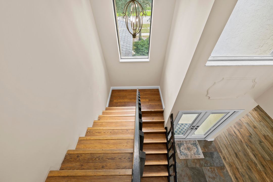 Activo con contrato: $950,000 (4 camas, 2 baños, 2665 Pies cuadrados)