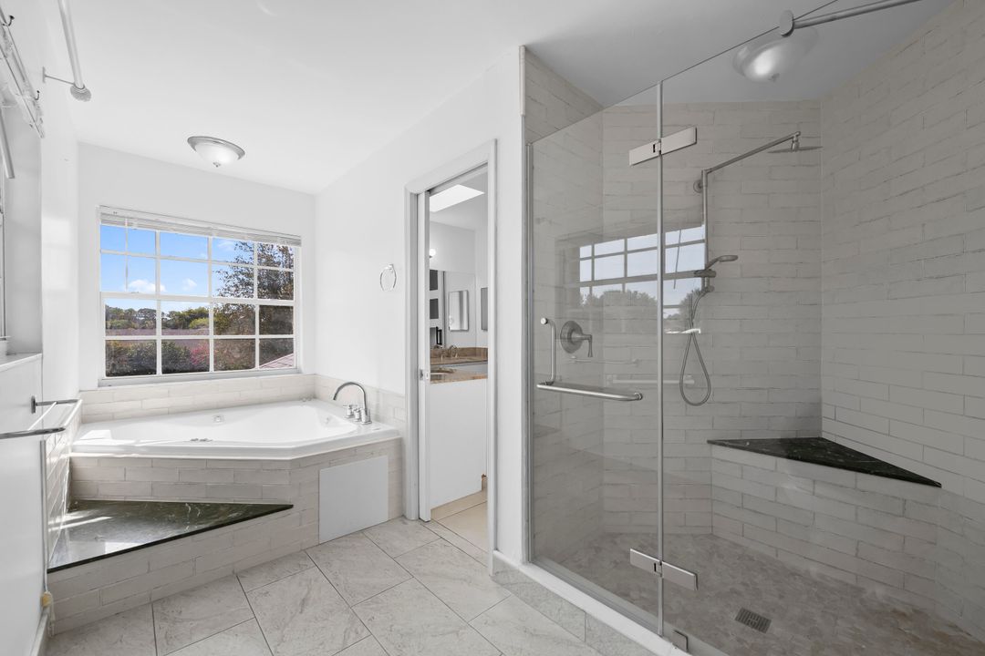 Activo con contrato: $950,000 (4 camas, 2 baños, 2665 Pies cuadrados)