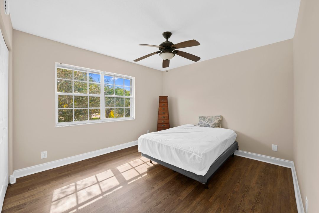 Activo con contrato: $950,000 (4 camas, 2 baños, 2665 Pies cuadrados)