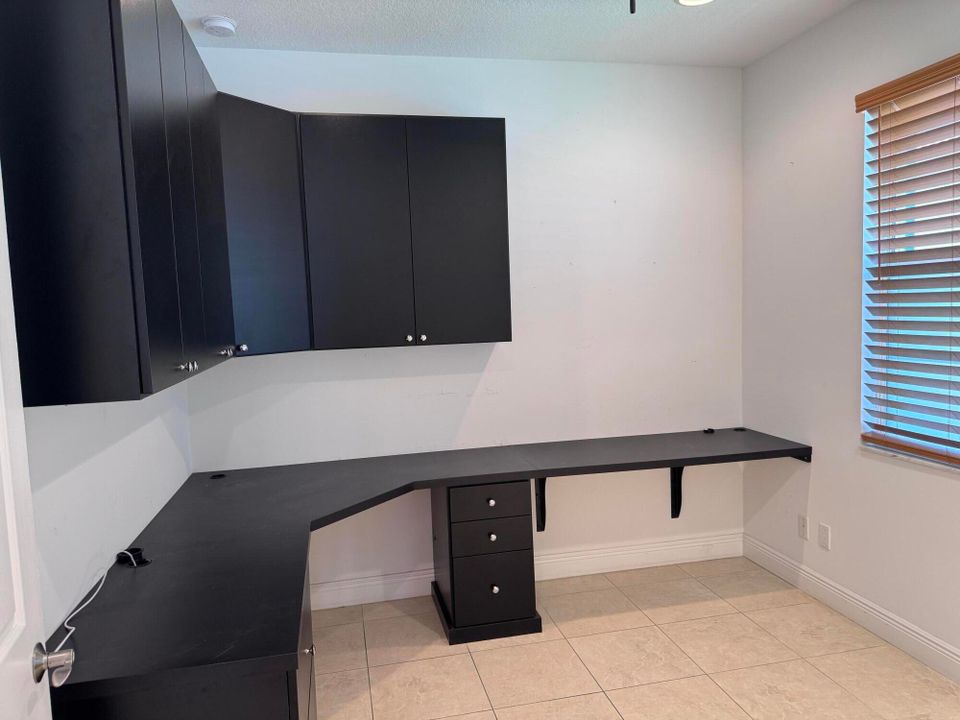 En Venta: $339,000 (2 camas, 2 baños, 1620 Pies cuadrados)