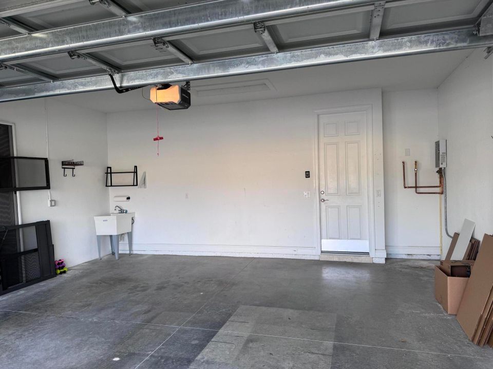 En Venta: $339,000 (2 camas, 2 baños, 1620 Pies cuadrados)