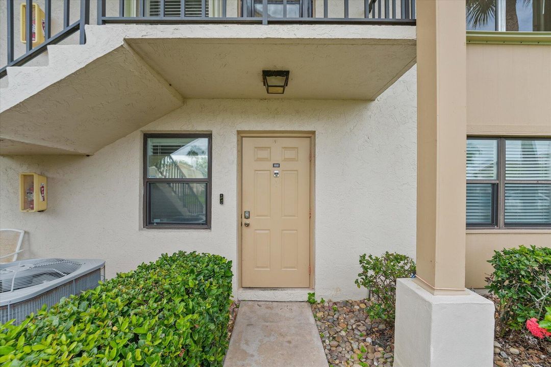 For Rent: $1,599 (2 beds, 2 baths, 1034 Square Feet)