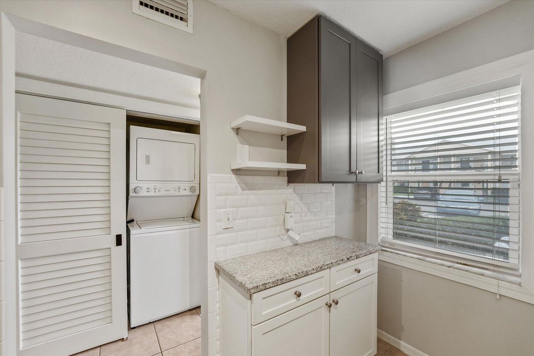 For Rent: $1,599 (2 beds, 2 baths, 1034 Square Feet)