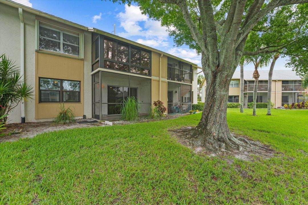 For Rent: $1,599 (2 beds, 2 baths, 1034 Square Feet)