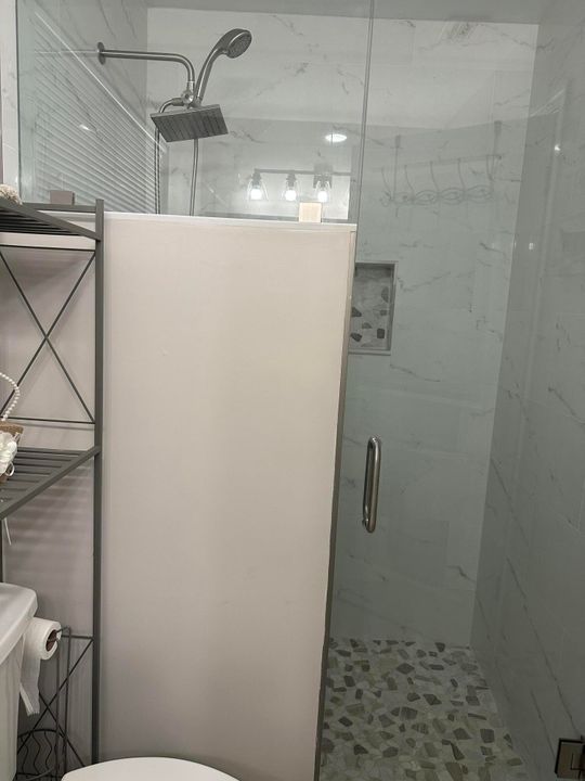 For Rent: $5,000 (3 beds, 2 baths, 1386 Square Feet)