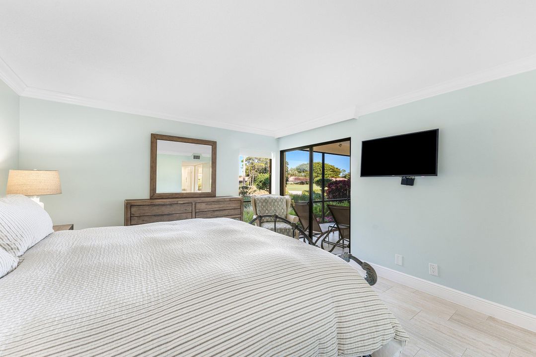 На продажу: $399,000 (2 спален, 2 ванн, 1300 Квадратных фут)