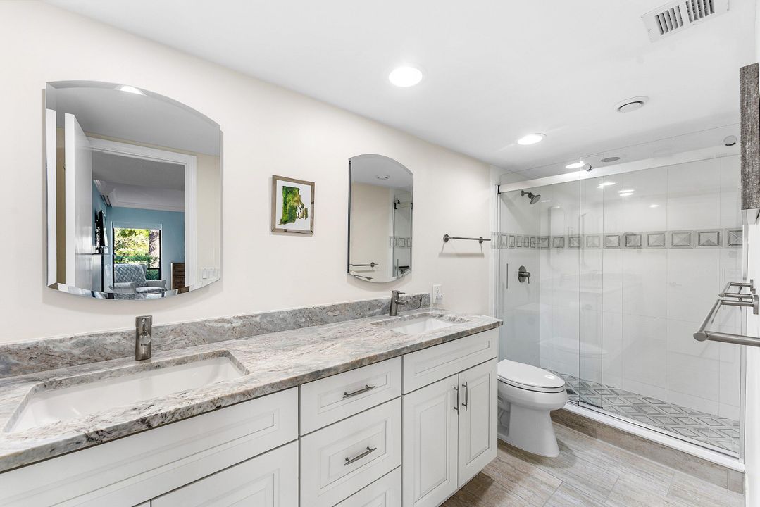 На продажу: $399,000 (2 спален, 2 ванн, 1300 Квадратных фут)