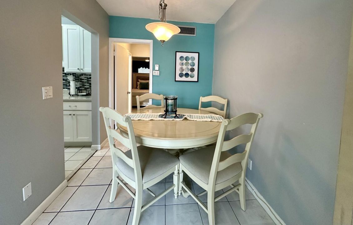 出租: $2,900 (1 贝兹, 1 浴室, 615 平方英尺)