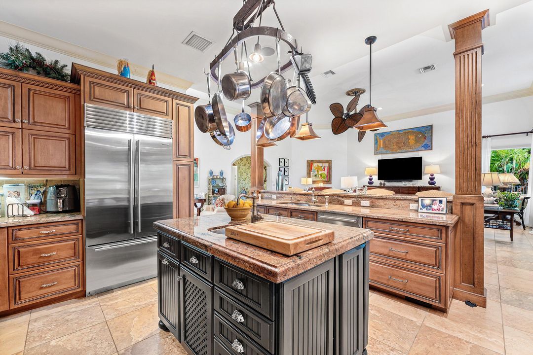 For Sale: $2,900,000 (4 beds, 4 baths, 3143 Square Feet)