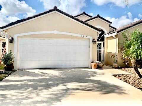 Недавно арендовано: $3,900 (3 спален, 2 ванн, 1653 Квадратных фут)