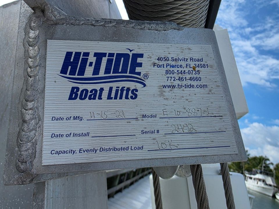 For Sale: $725,000 (3 beds, 2 baths, 1780 Square Feet)