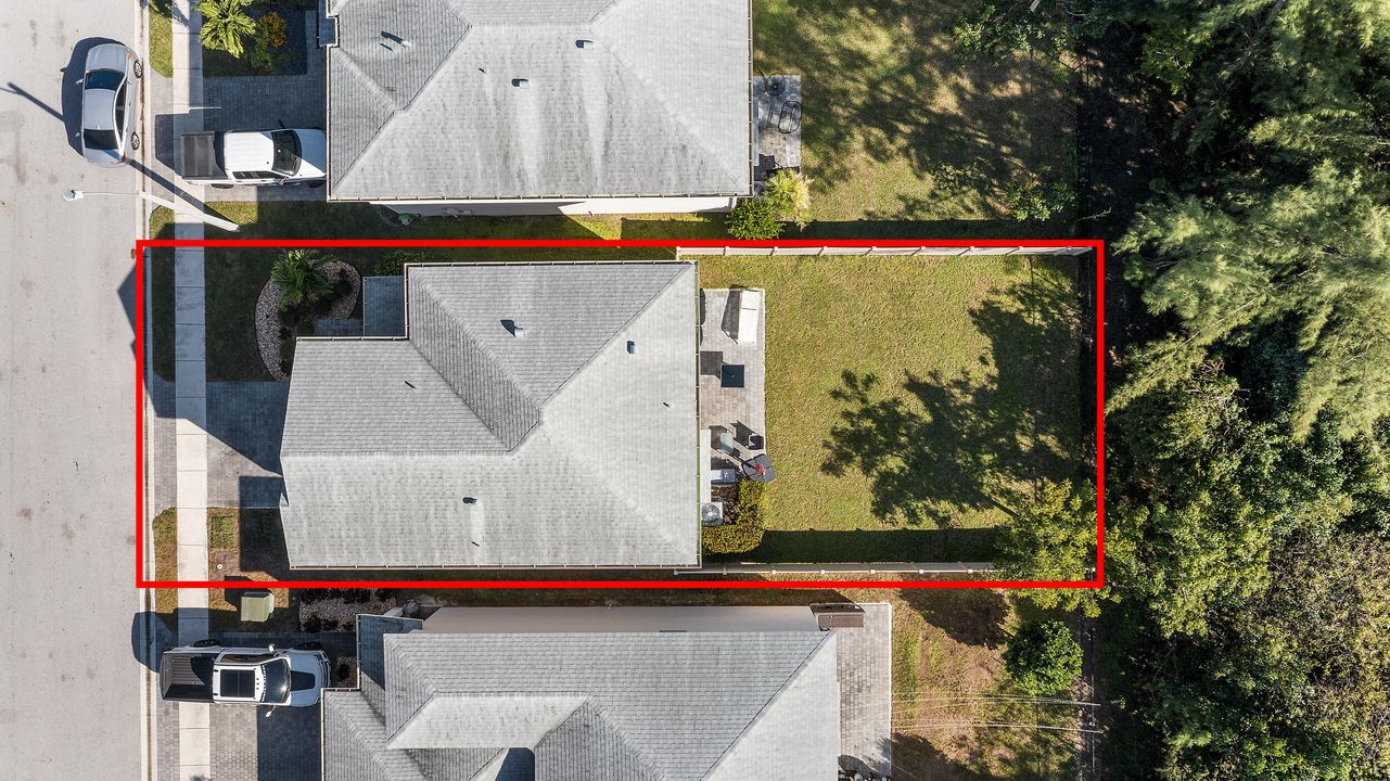 For Sale: $549,900 (3 beds, 2 baths, 1692 Square Feet)