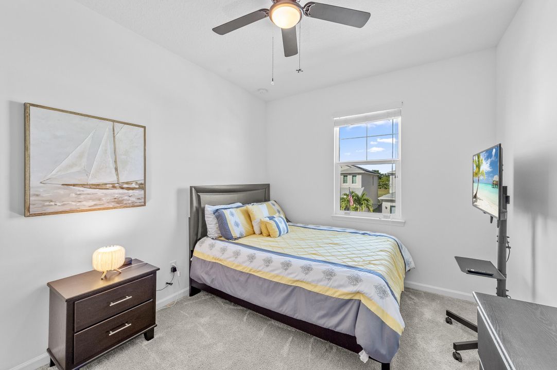 For Sale: $549,900 (3 beds, 2 baths, 1692 Square Feet)