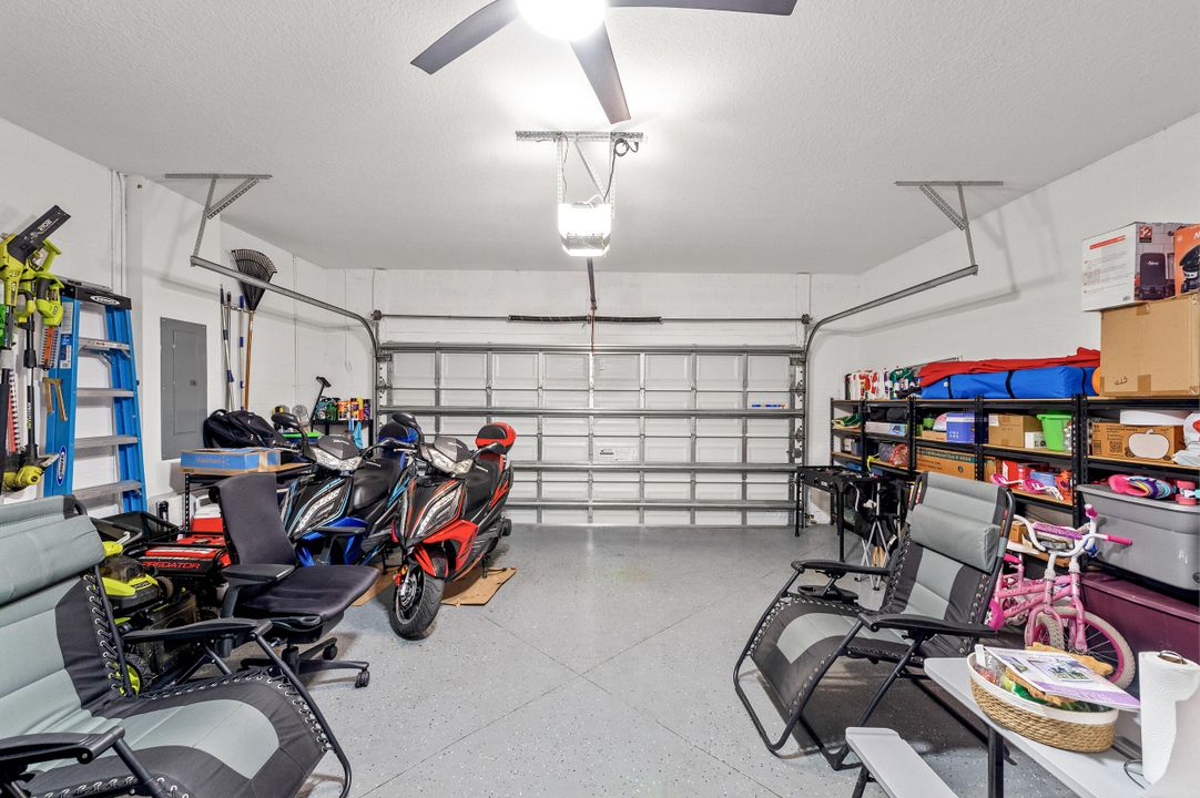 For Sale: $549,900 (3 beds, 2 baths, 1692 Square Feet)