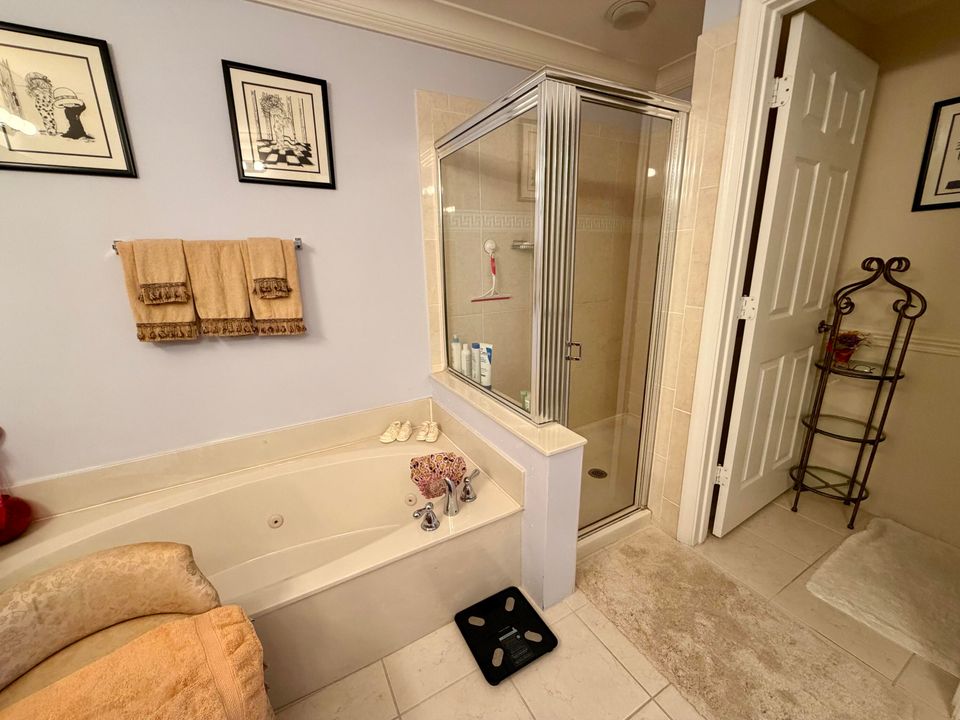 出租: $2,995 (4 贝兹, 3 浴室, 2018 平方英尺)