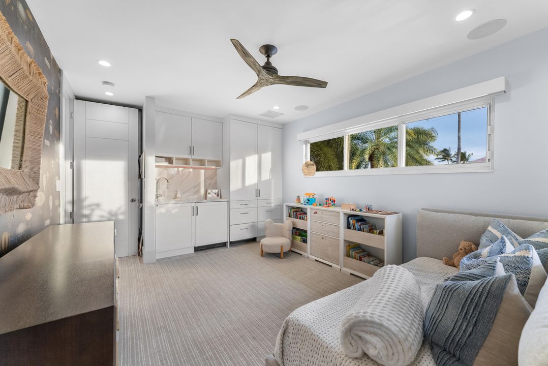 待售: $8,750,000 (8 贝兹, 7 浴室, 6498 平方英尺)