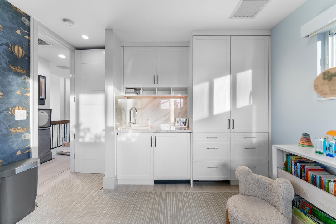 待售: $8,750,000 (8 贝兹, 7 浴室, 6498 平方英尺)