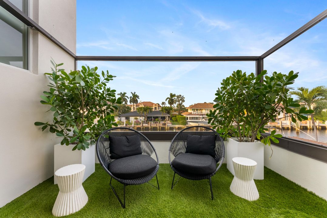 待售: $8,750,000 (8 贝兹, 7 浴室, 6498 平方英尺)