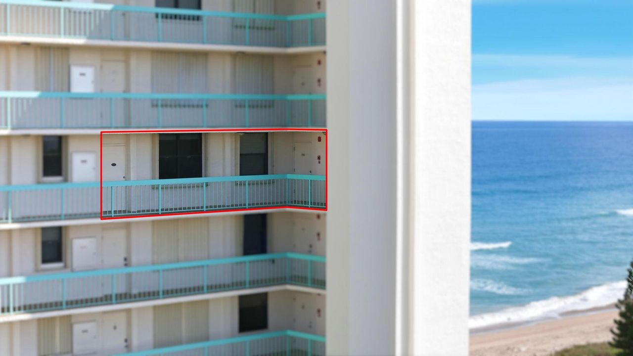 For Rent: $4,200 (2 beds, 2 baths, 1023 Square Feet)