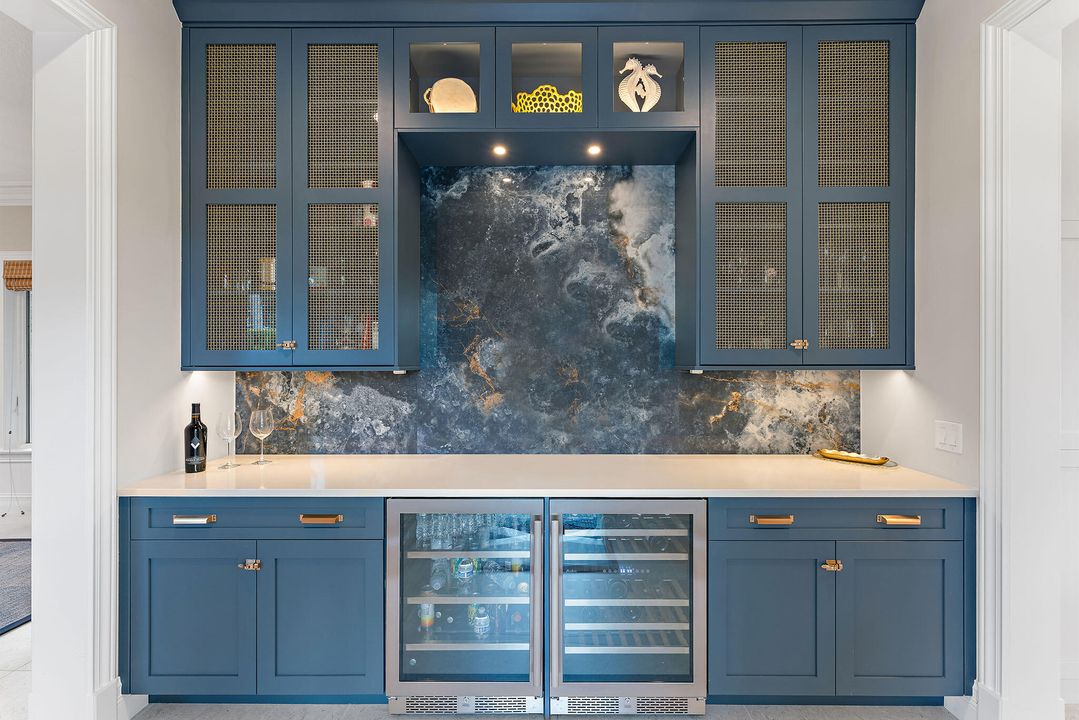 En Venta: $4,500,000 (4 camas, 4 baños, 4582 Pies cuadrados)