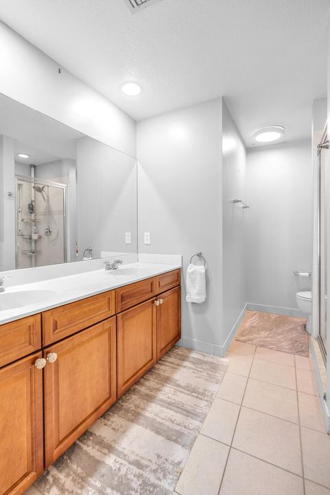 For Sale: $480,000 (3 beds, 3 baths, 1988 Square Feet)